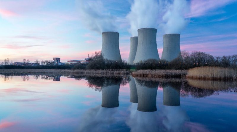 Energi Nuklir dan Perannya dalam Transisi Energi Bersih